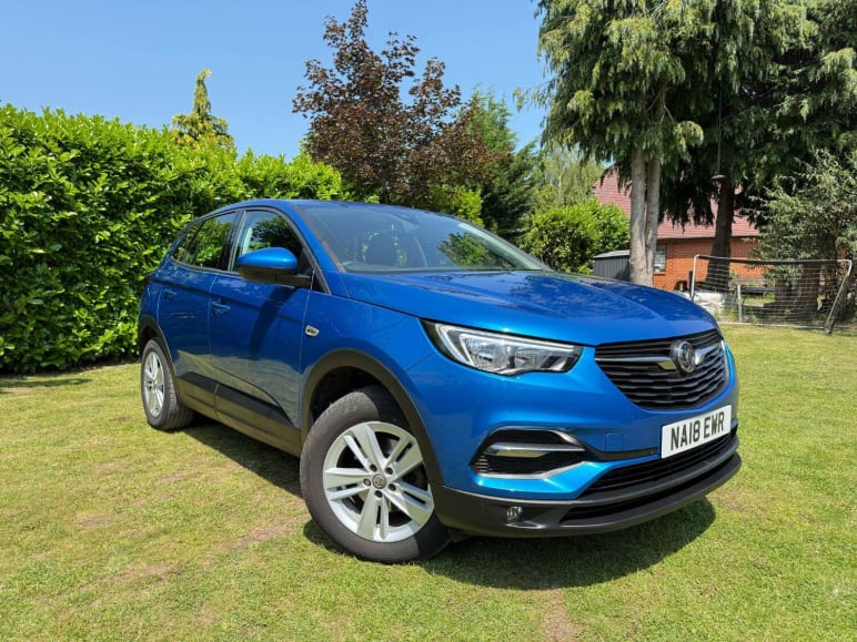 VAUXHALL GRANDLAND X