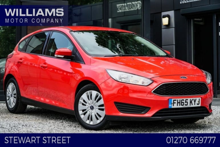 FORD FOCUS