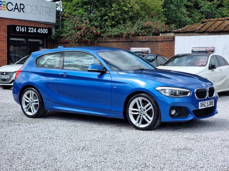 BMW 1 SERIES