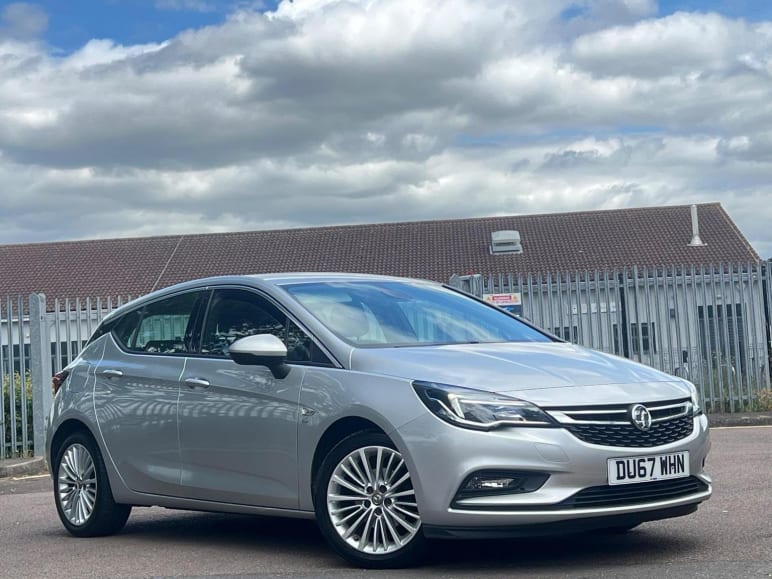 VAUXHALL ASTRA