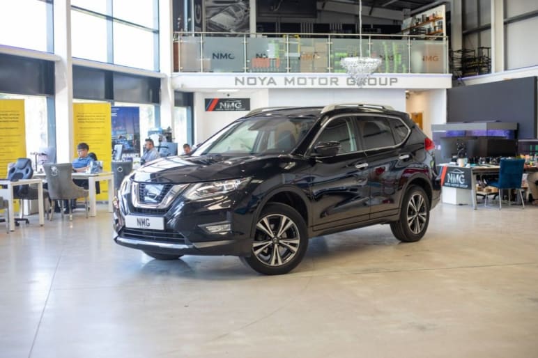 NISSAN X-TRAIL