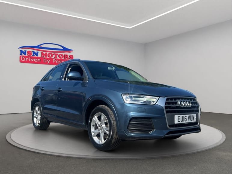 AUDI Q3