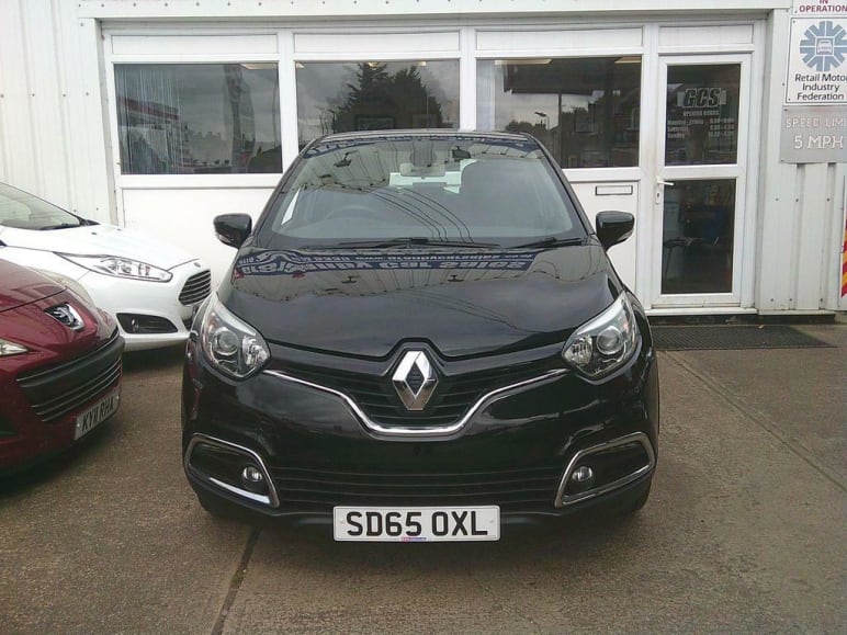 RENAULT CAPTUR