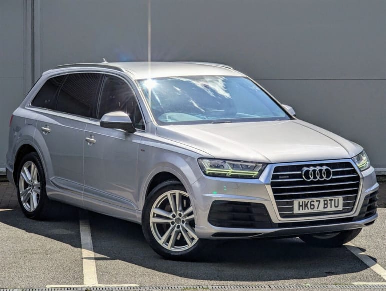 AUDI Q7