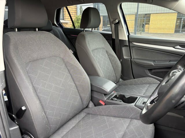 2.0 TDI Life Hatchback 5dr Diesel DSG Euro 6 (s/s)