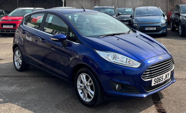 FORD FIESTA