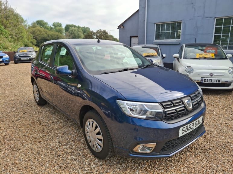 DACIA SANDERO