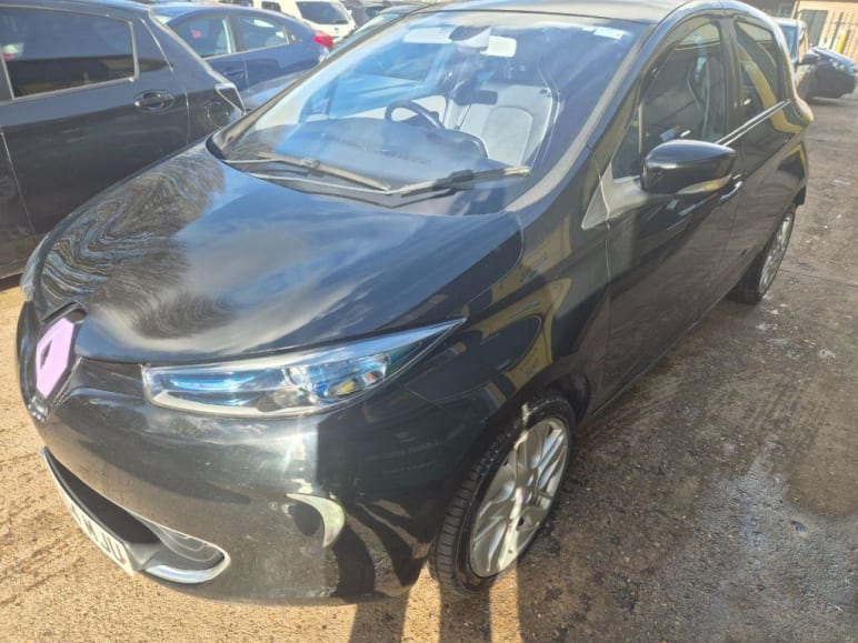 RENAULT ZOE
