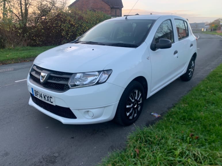 DACIA SANDERO