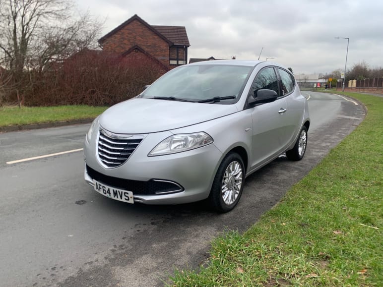 CHRYSLER YPSILON