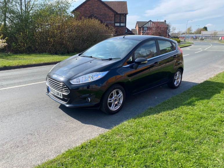 FORD FIESTA