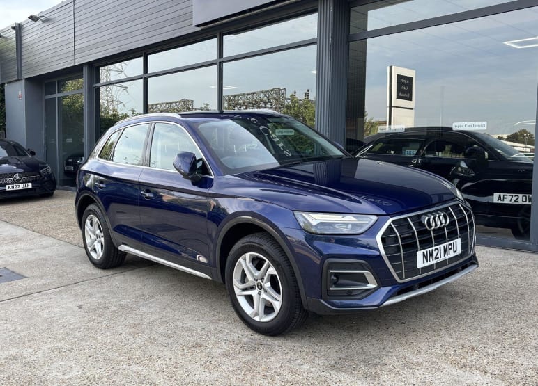 AUDI Q5
