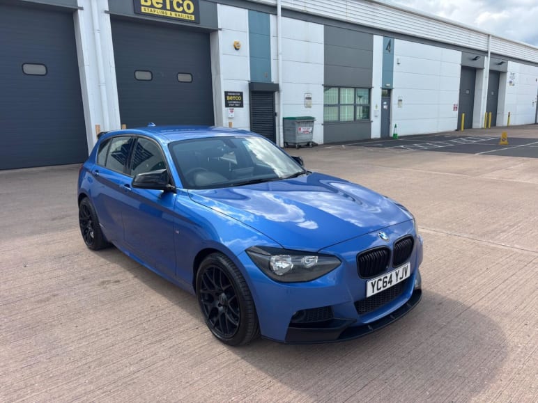 BMW 1 SERIES