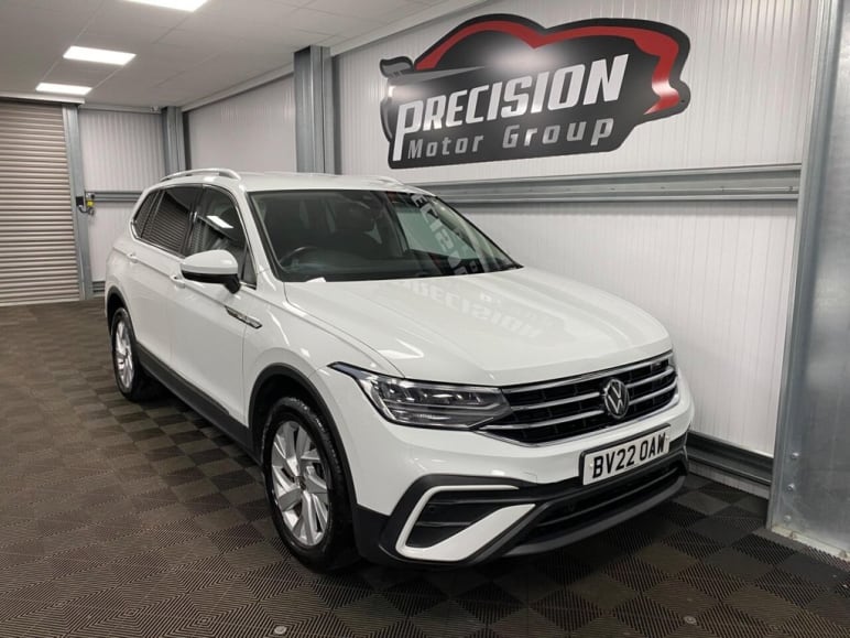VOLKSWAGEN TIGUAN ALLSPACE