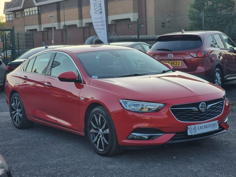 VAUXHALL INSIGNIA