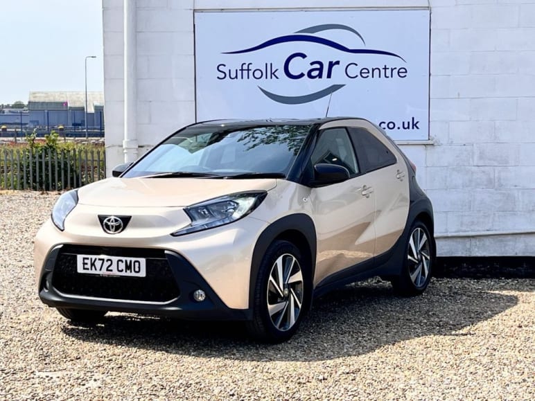 TOYOTA AYGO X