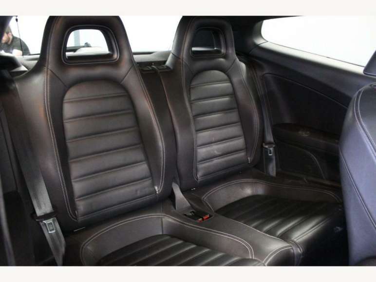 2.0 TDI BlueMotion Tech R-Line Black Edition Euro
