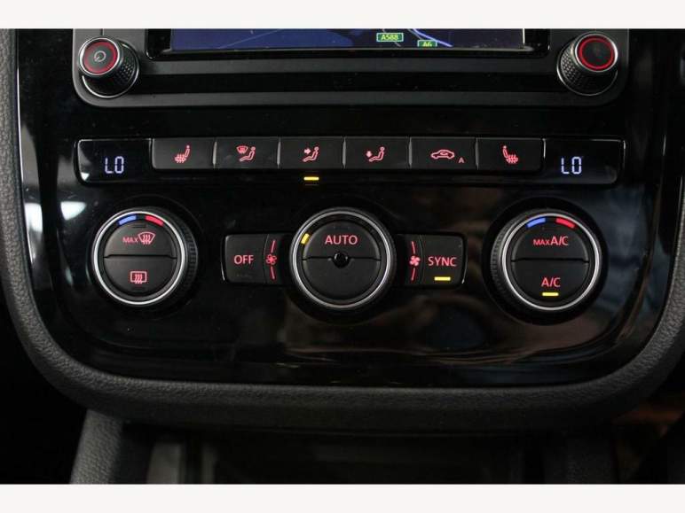 2.0 TDI BlueMotion Tech R-Line Black Edition Euro