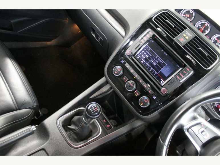 2.0 TDI BlueMotion Tech R-Line Black Edition Euro