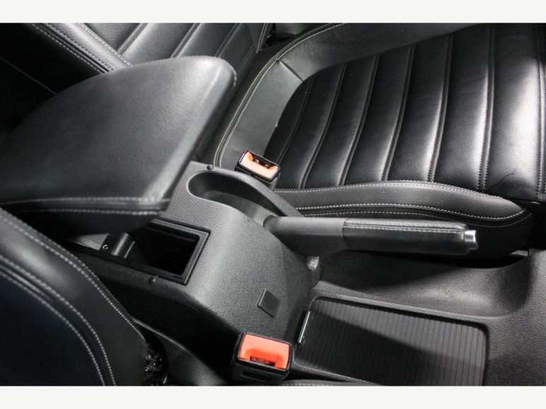 2.0 TDI BlueMotion Tech R-Line Black Edition Euro