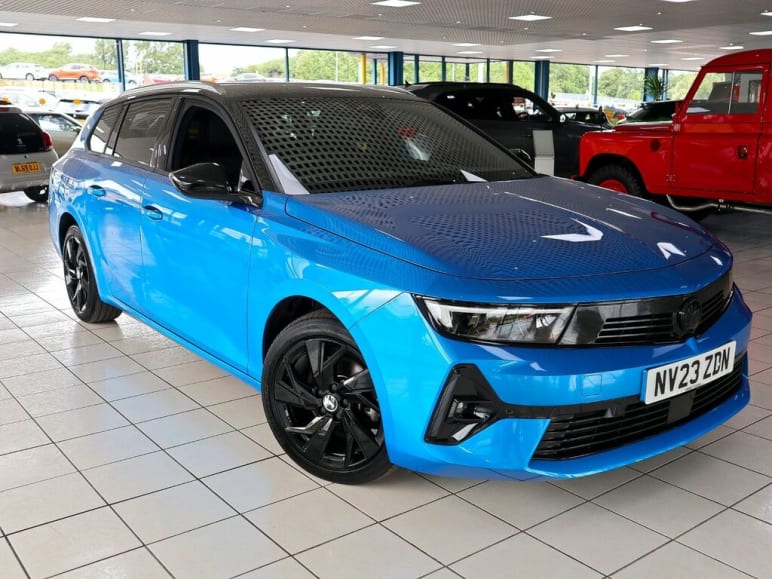 VAUXHALL ASTRA