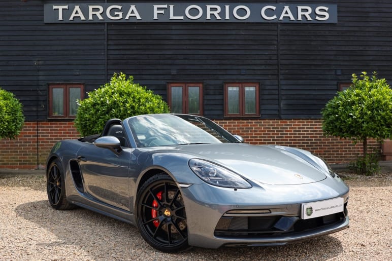 PORSCHE BOXSTER