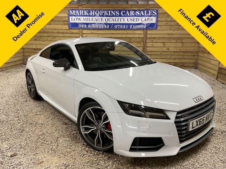 AUDI TT