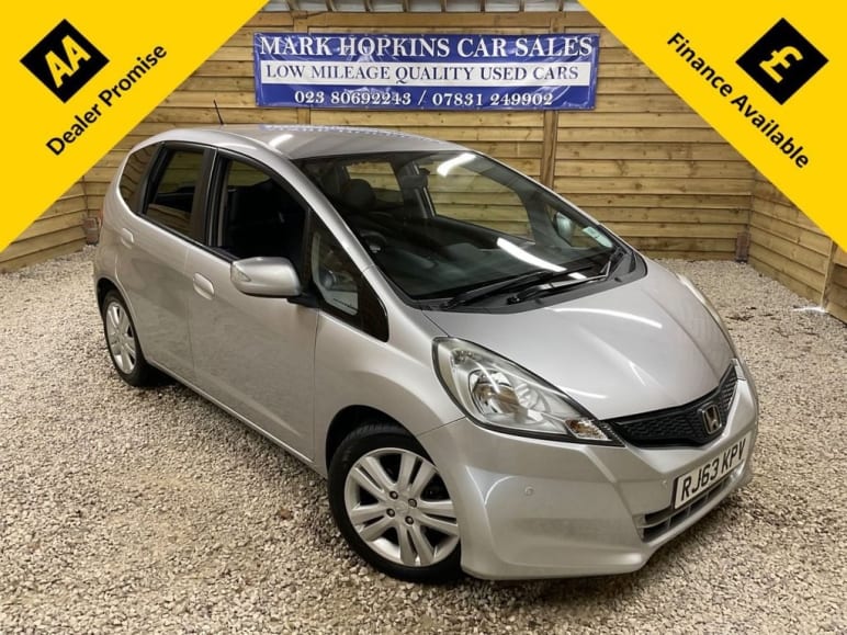 HONDA JAZZ