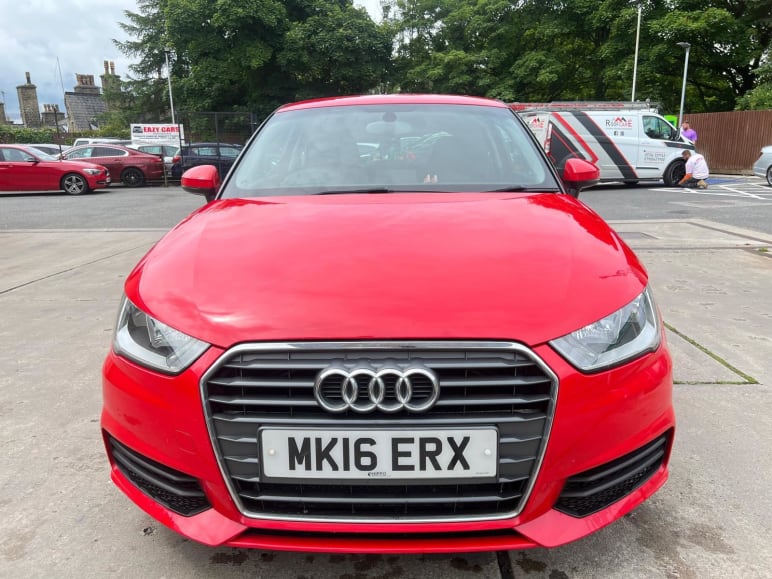 AUDI A1