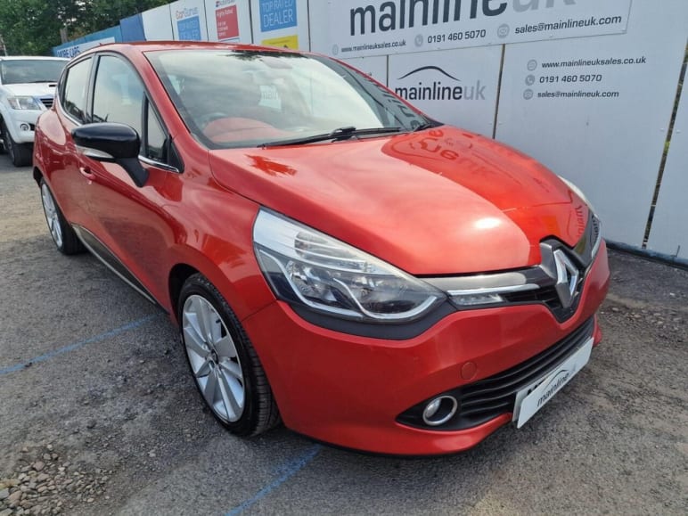 RENAULT CLIO