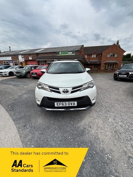 TOYOTA RAV 4