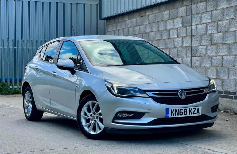 VAUXHALL ASTRA