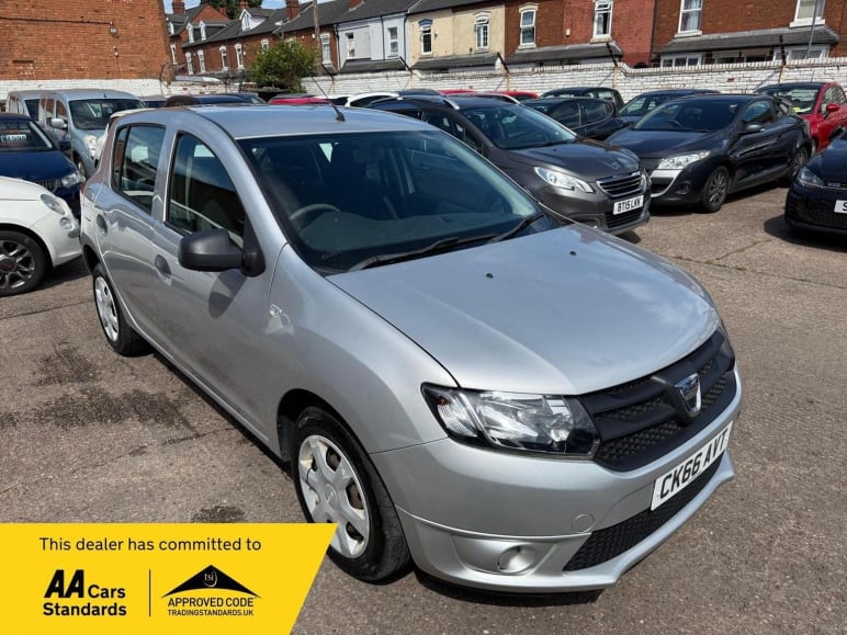 DACIA SANDERO