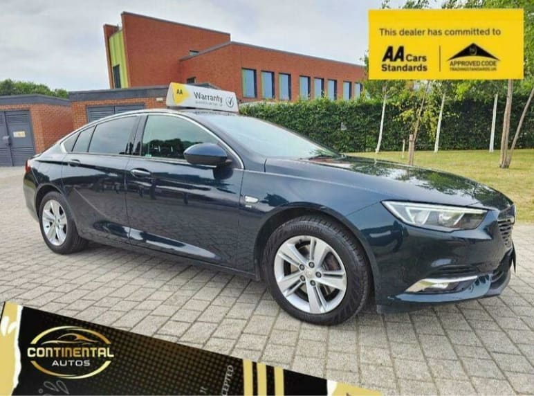 VAUXHALL INSIGNIA