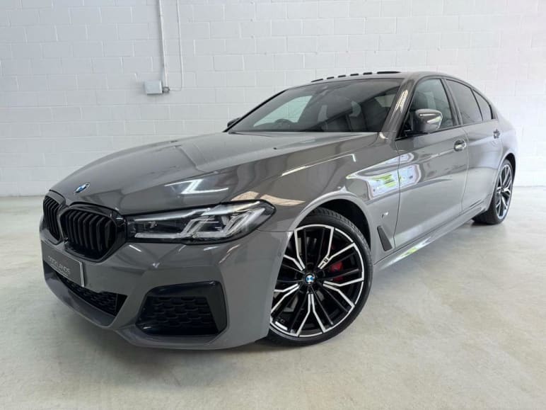 BMW 5 SERIES