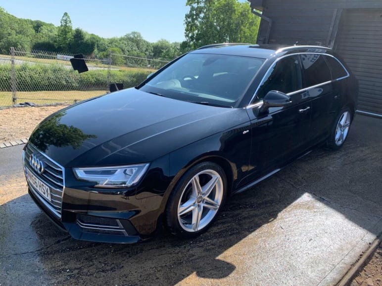 AUDI A4