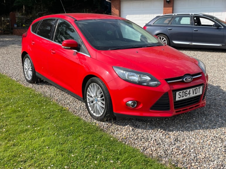 FORD FOCUS
