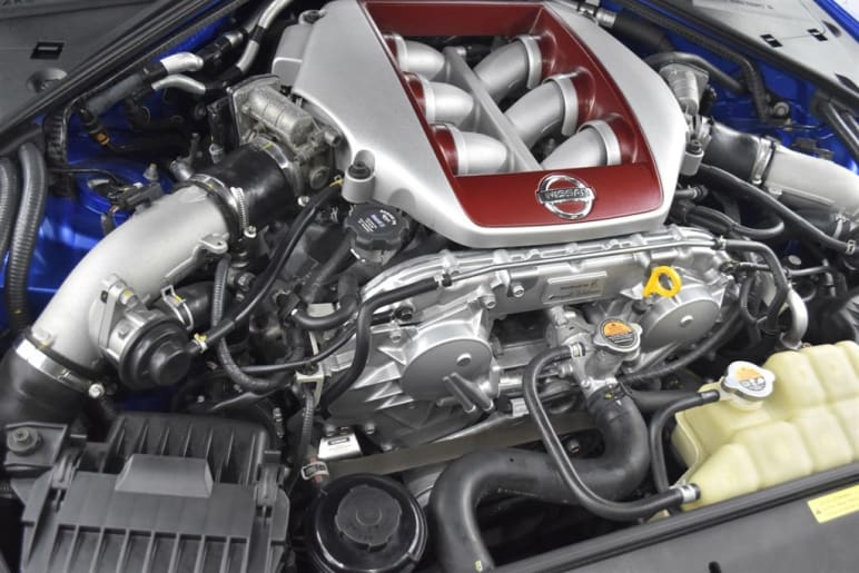 3.8 V6 Recaro Auto 4WD Euro 6 2dr