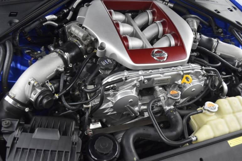 3.8 V6 Recaro Auto 4WD Euro 6 2dr