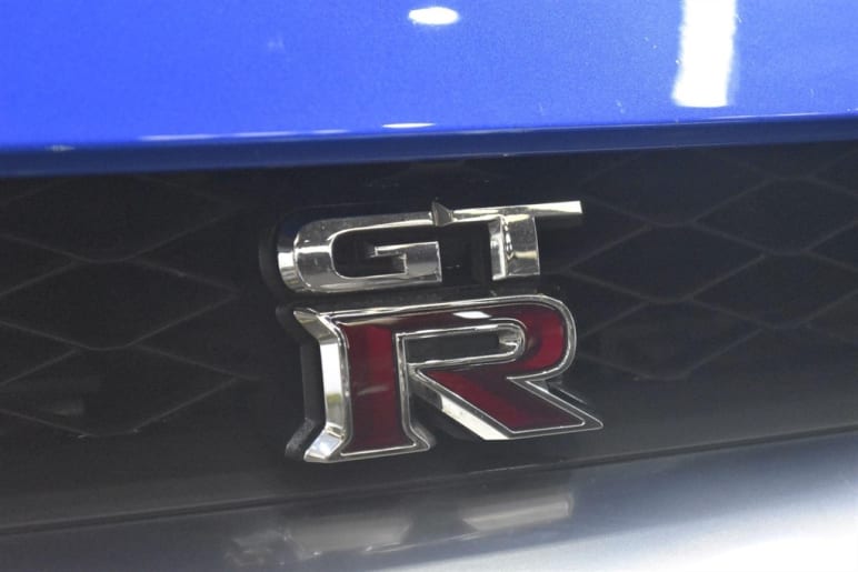 3.8 V6 Recaro Auto 4WD Euro 6 2dr