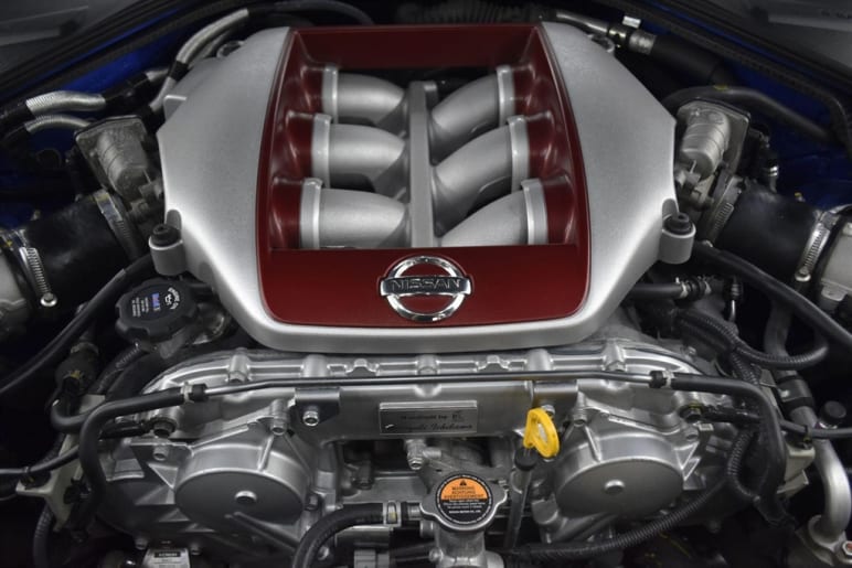 3.8 V6 Recaro Auto 4WD Euro 6 2dr