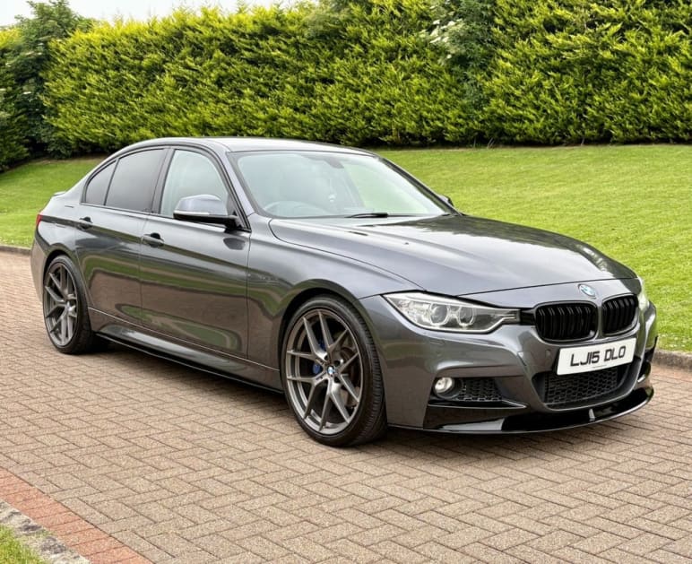BMW 3 SERIES