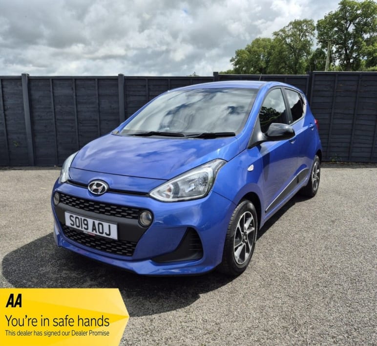 HYUNDAI I10