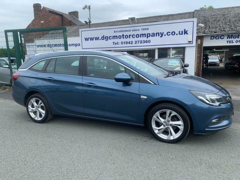 VAUXHALL ASTRA