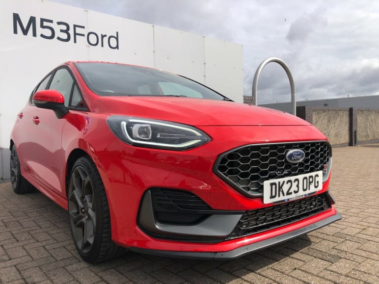 1.5 EcoBoost ST-3 5dr