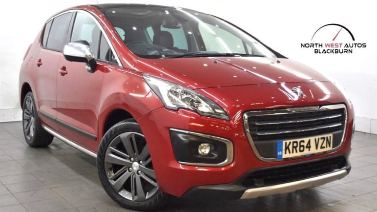 PEUGEOT 3008