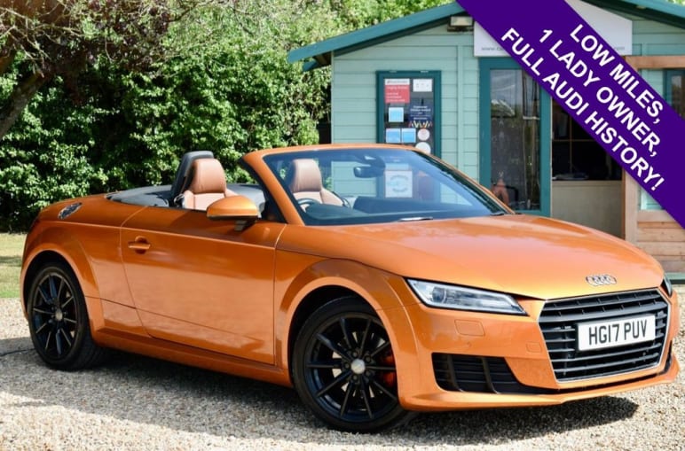 AUDI TT