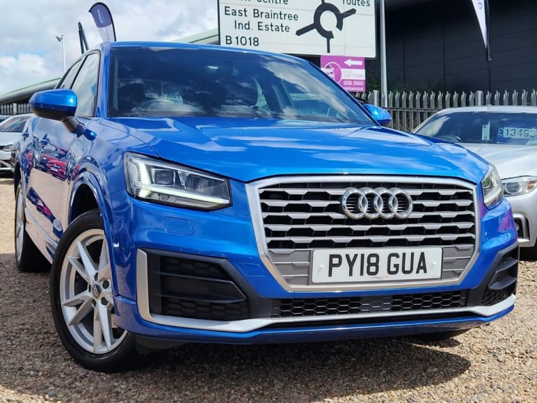 AUDI Q2