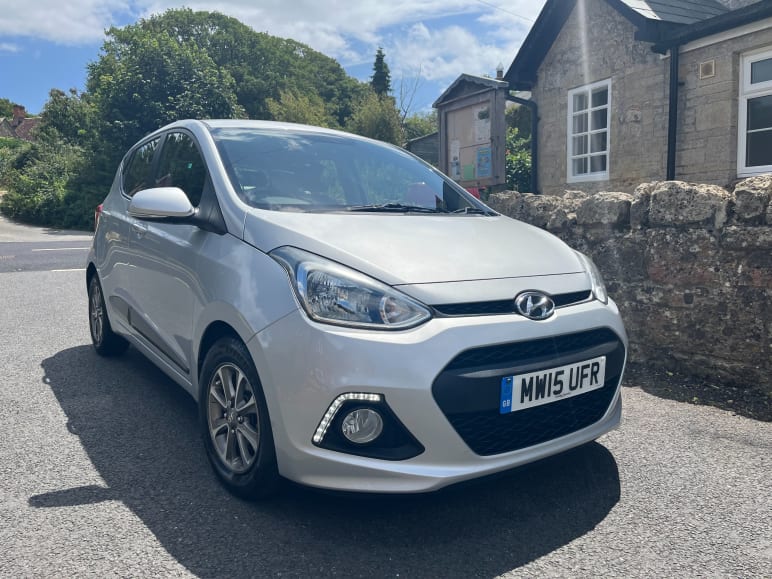HYUNDAI I10