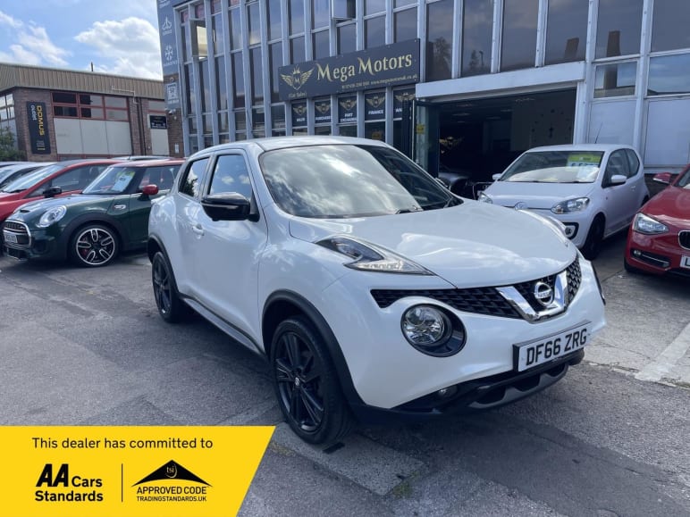 NISSAN JUKE
